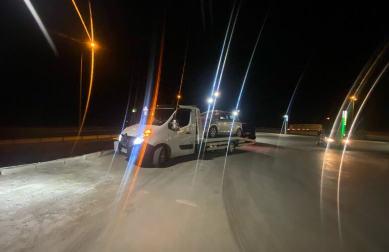 En Yakın Oto Kurtarma En Yakın Oto Tamir Mobil Lastik Hizmetleri